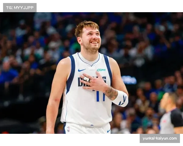 东契奇本场单节狂揽16分，个人数据已达35+9+5，独行侠表现抢眼